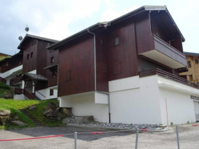 Appartement 2 Pièces pour 5 Pers. - Garage - Proche Centre et Commerces - 150m des Pistes - FR-1-802-54 Les Gets